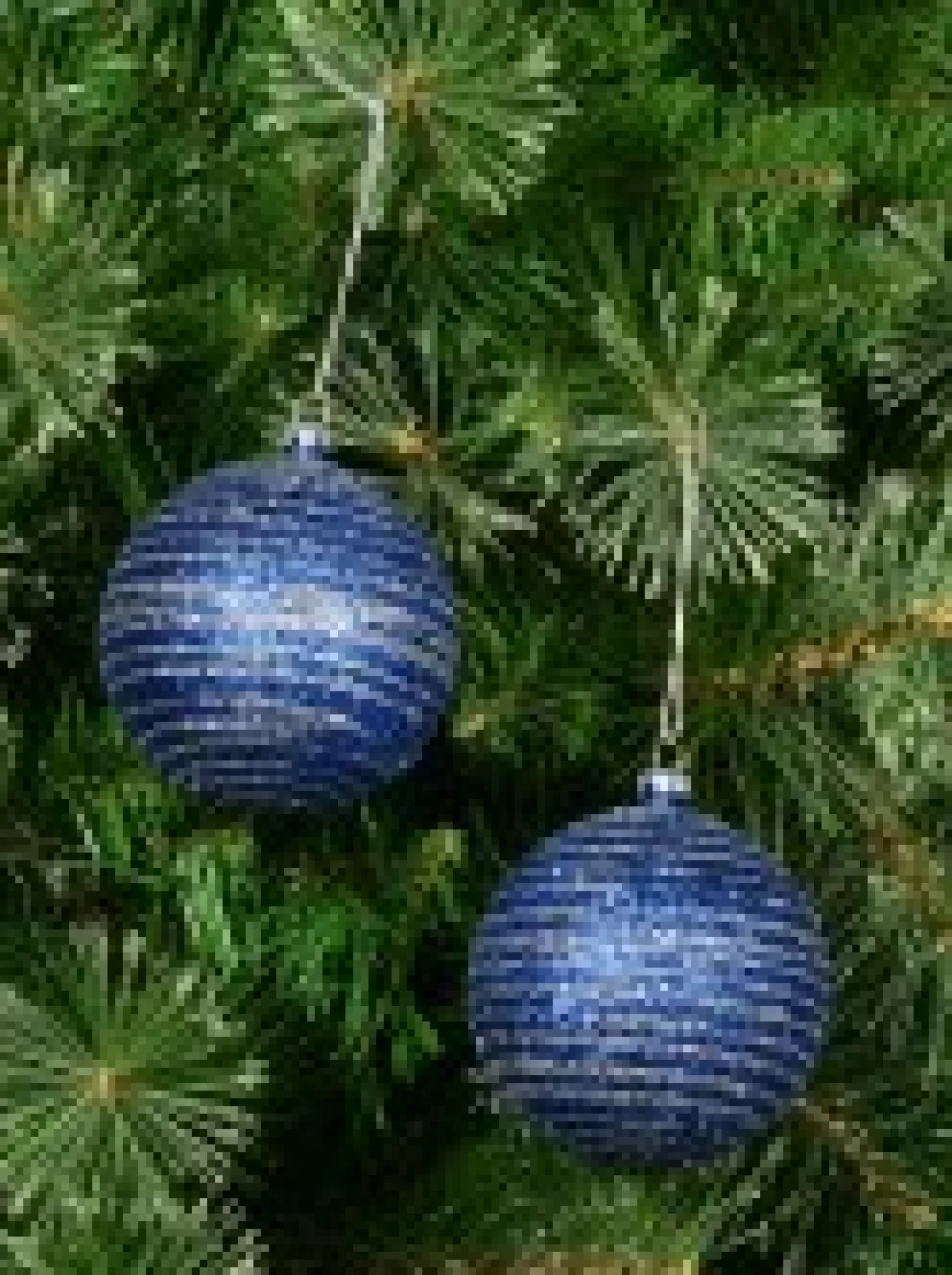 Christmas Warehouse Blue Glittered Christmas Baubles With Silver Glittered Stripes - 4 X 80Mm> Bauble Packs