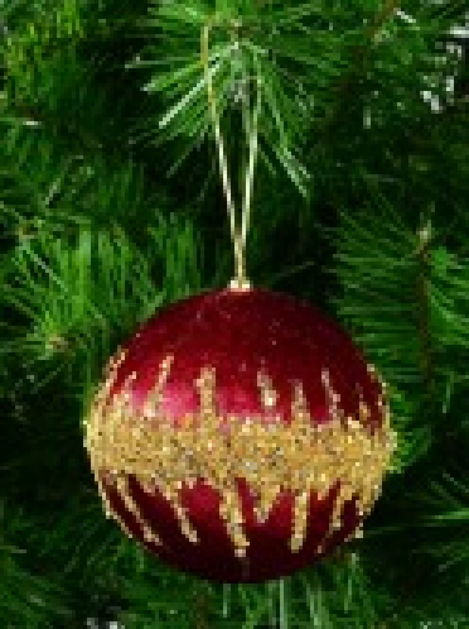 Christmas Warehouse Burgundy Velvet Bauble With Gold Christmas Tree Hanging Decoration - 10Cm> Hanging Decorations - Individual