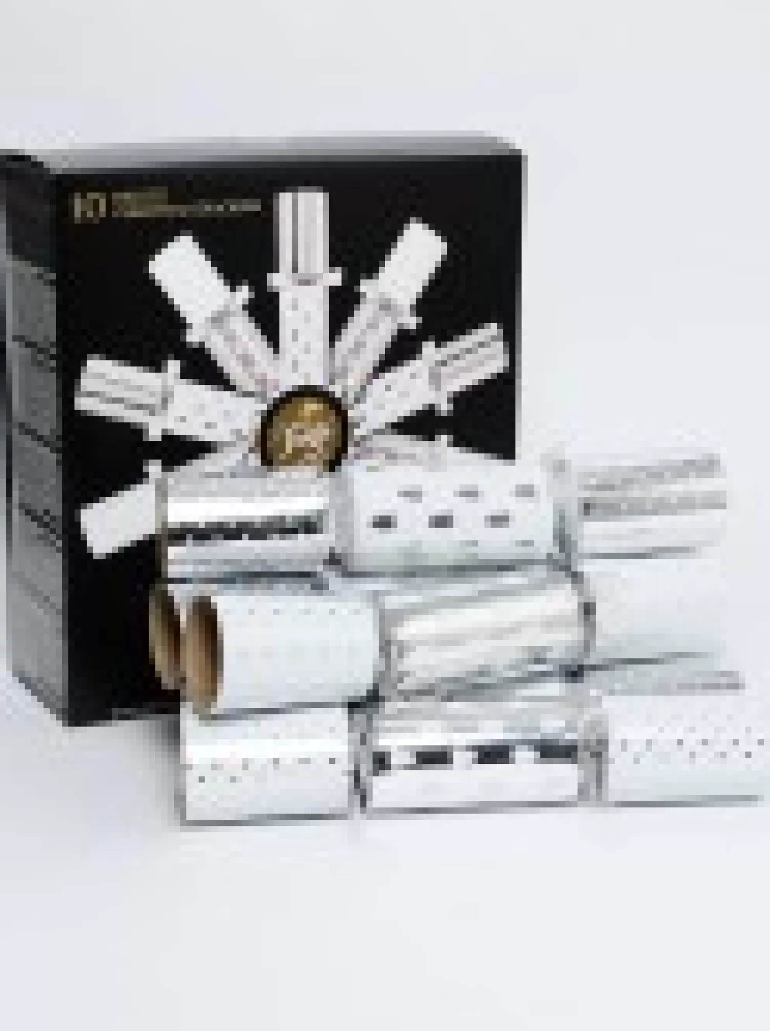 Christmas Warehouse Christmas Jingle Shiny Silver & White Tree & Dots Pattern Bon Bons - 10 X 34Cm> Christmas Cracker Bon Bon Packs (4 - 16 Per Pack)