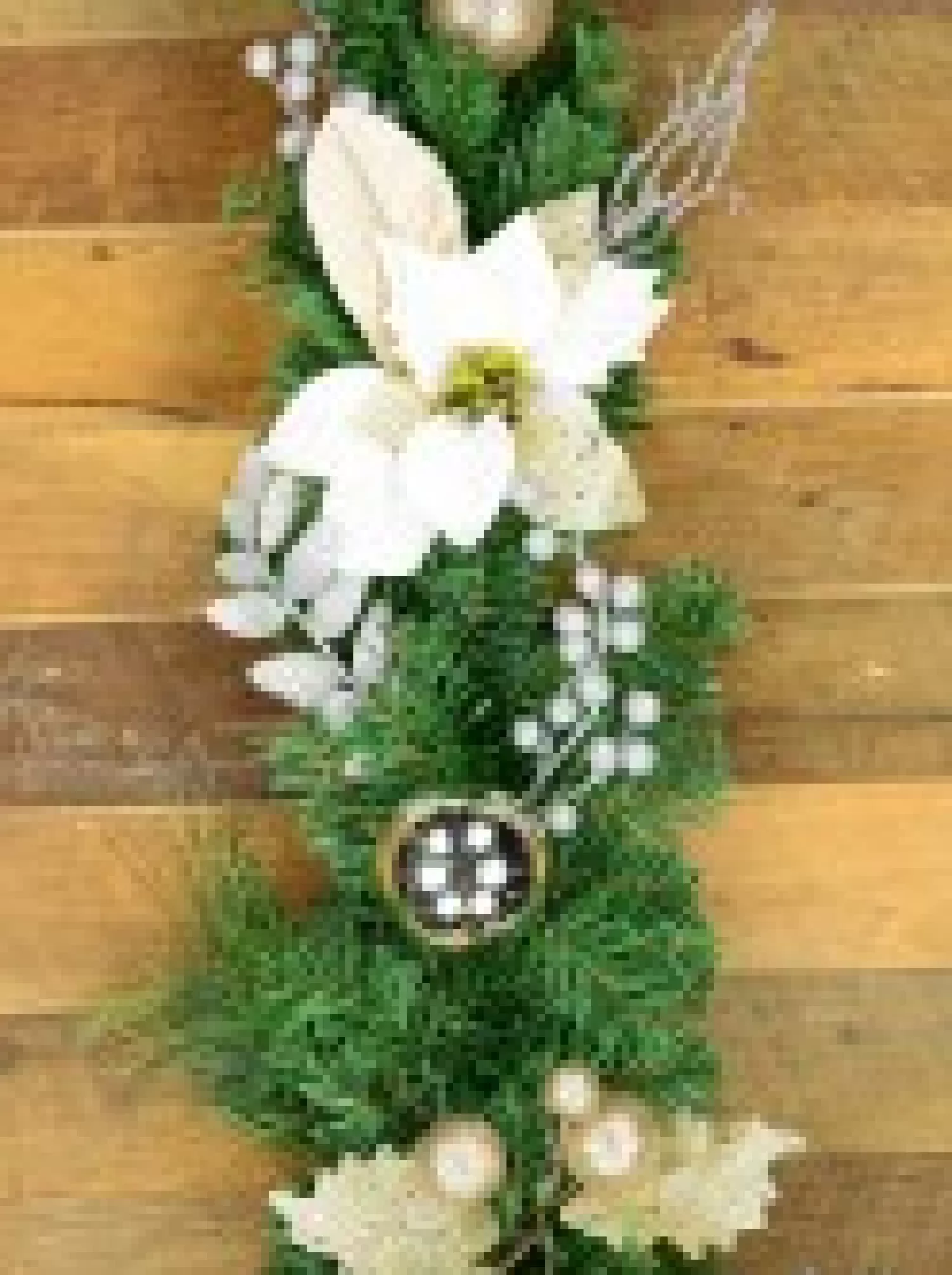 Christmas Warehouse Decorated White Poinsettia, Mistletoe, Berries & Baubles Pine Garland - 2.3M> Christmas Garlands