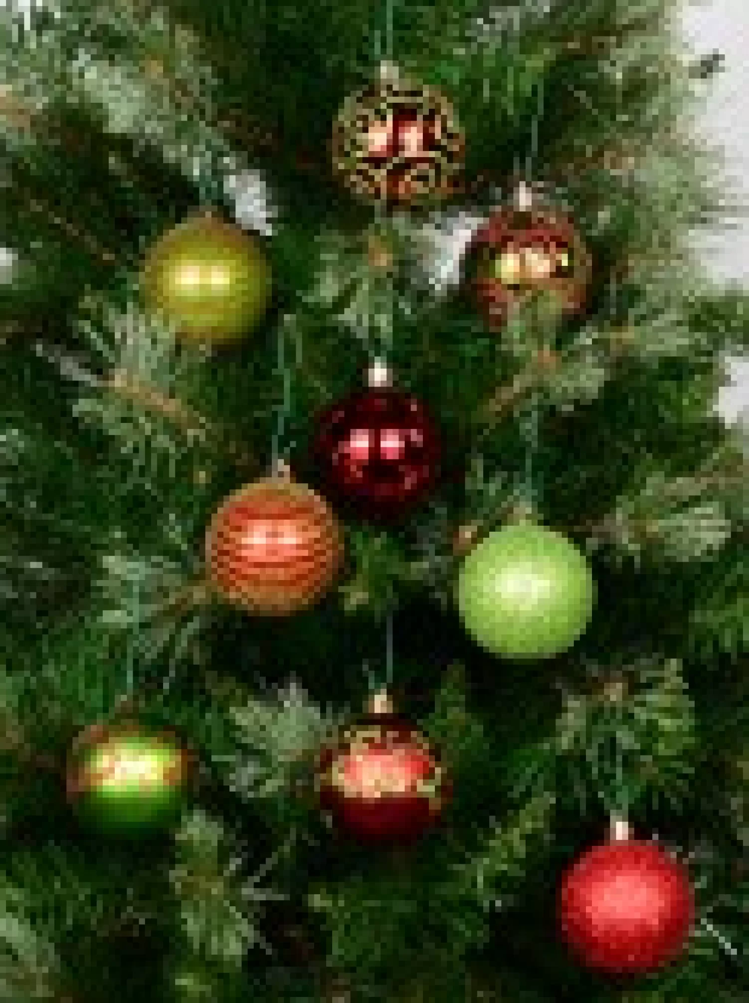 Christmas Warehouse Green & Red Christmas Baubles With 4 Glitter Designs & Shiny - 9 X 60Mm> Bauble Packs