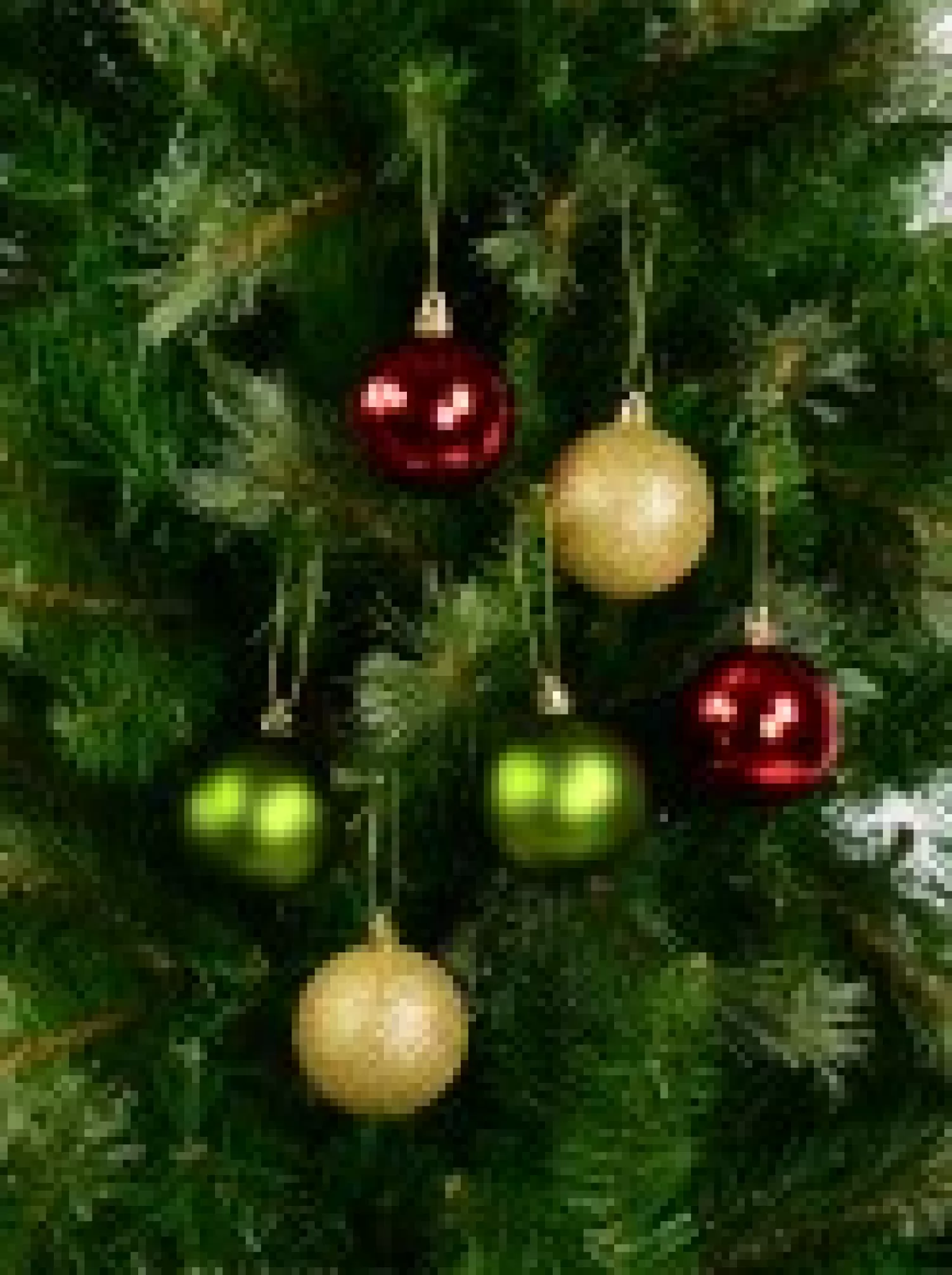 Christmas Warehouse Red Metallic, Green Matte & Glittered Gold Christmas Baubles - 27 X 60Mm> Bauble Packs