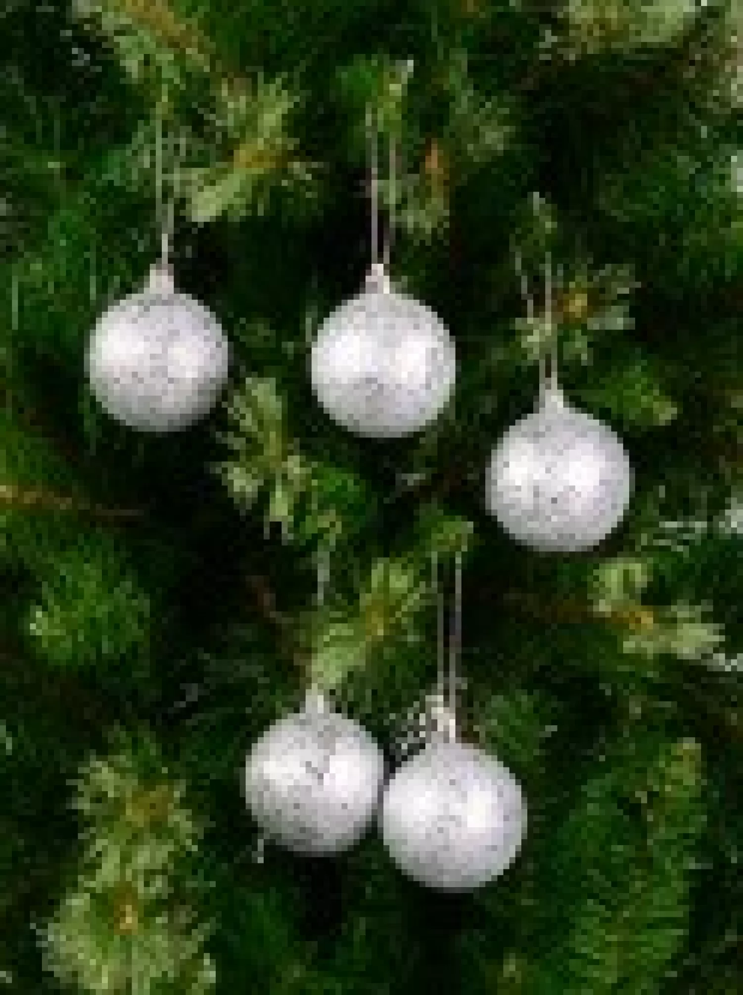 Christmas Warehouse Silver Metallic Sequins & Glitter Coated Christmas Baubles - 12 X 60Mm> Bauble Packs